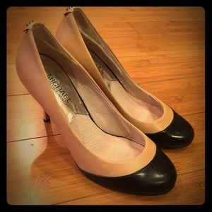 Michael Kors Nude Pumps